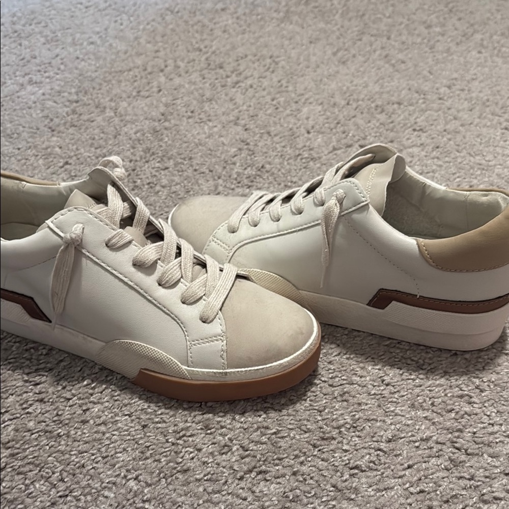 Men's White and Tan Sneakers
